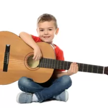 Gitar Kursu - Müzik Kabuğu Sanat Eğitimi Merkezi